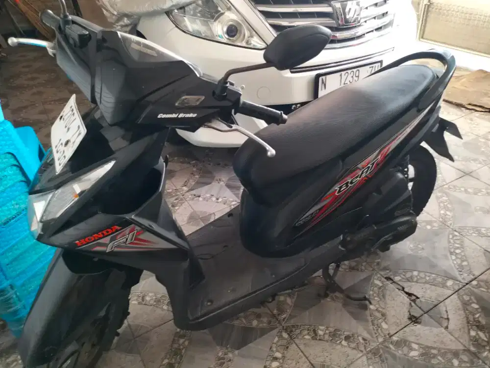Honda  beat esp 2015 tgn 1 ors. Mesin hls PJK  aman lkp