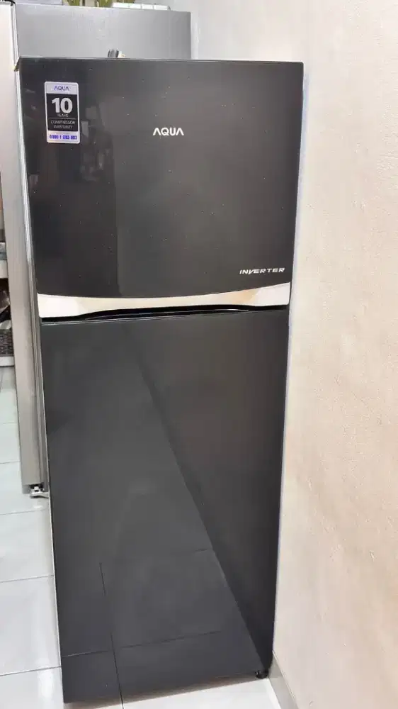 kulkas Aqua inverter 2 pintu