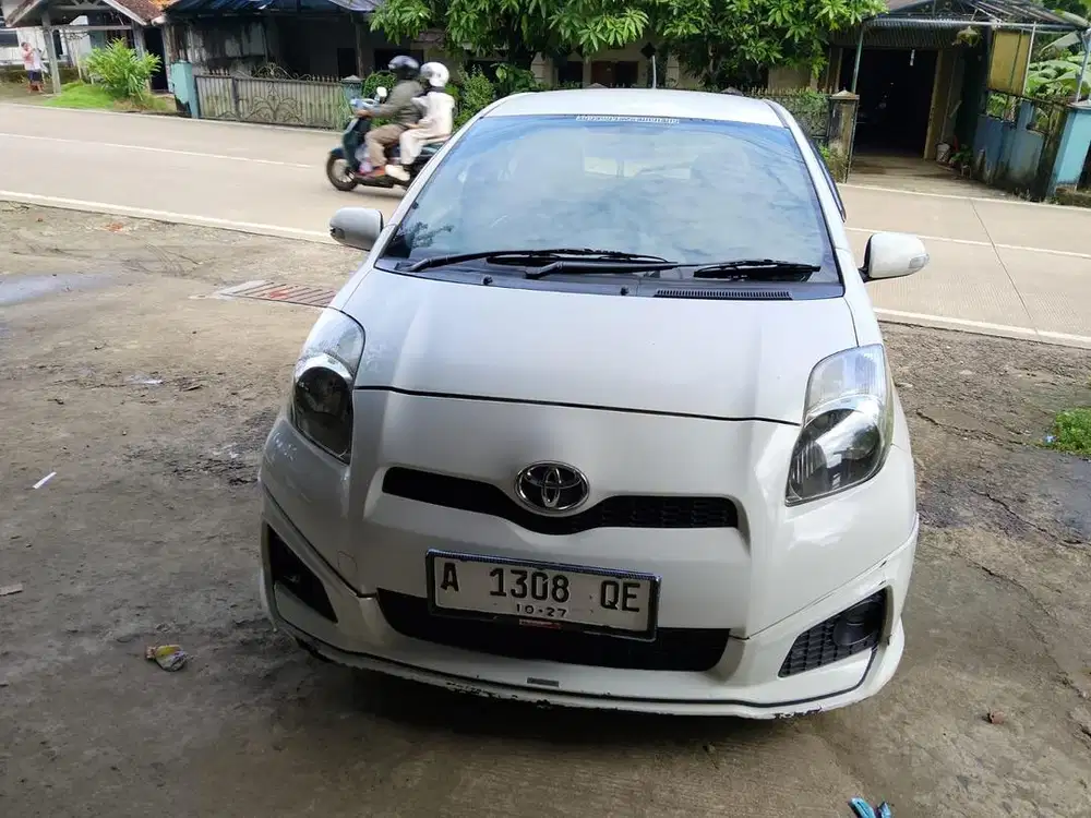 Yaris TRD Sportivo 2012 Manual
