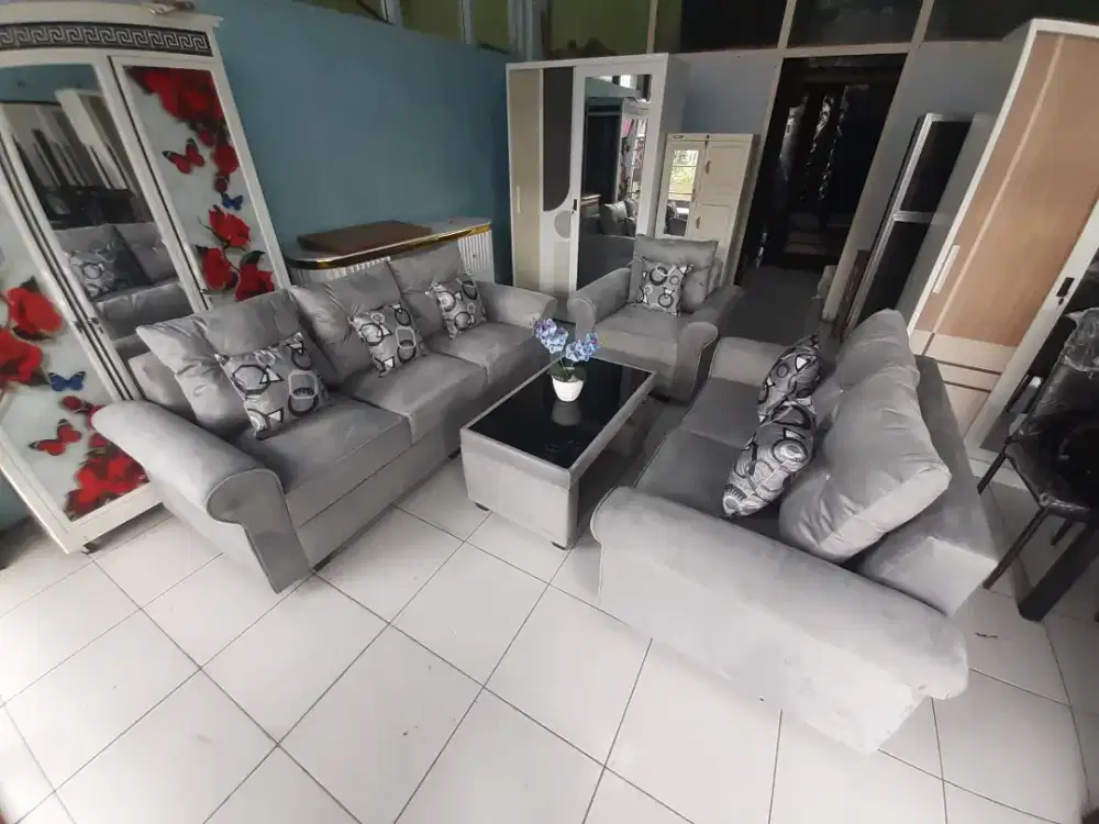 Sofa kotak 321 abu