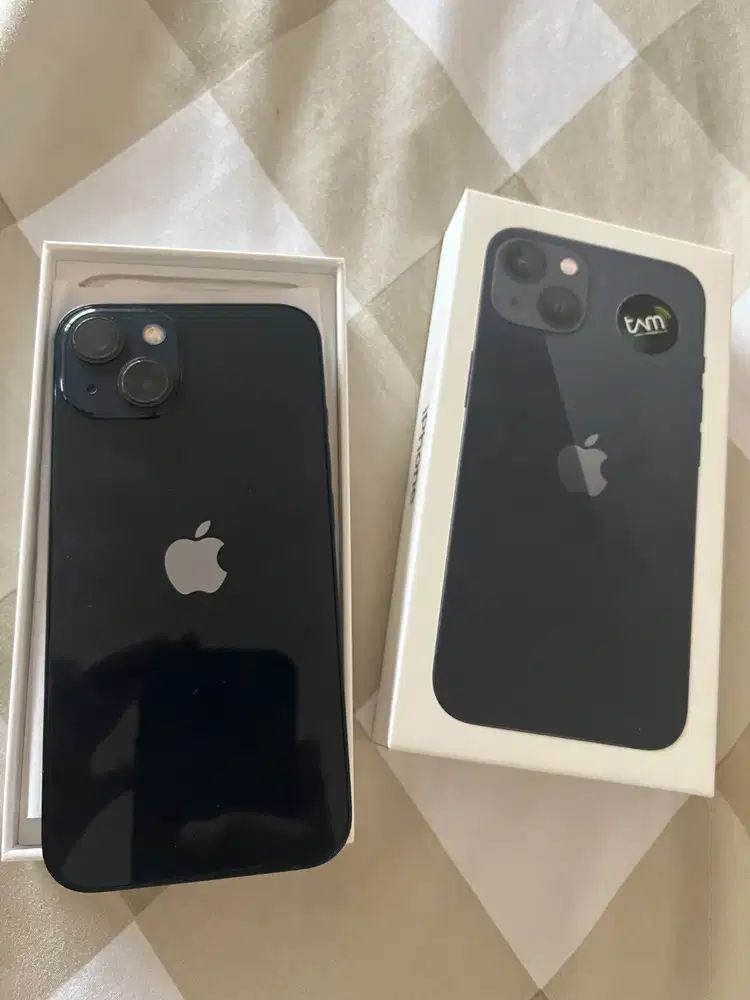 JUAL GRESS iPhone 13 128GB (Midnight black)