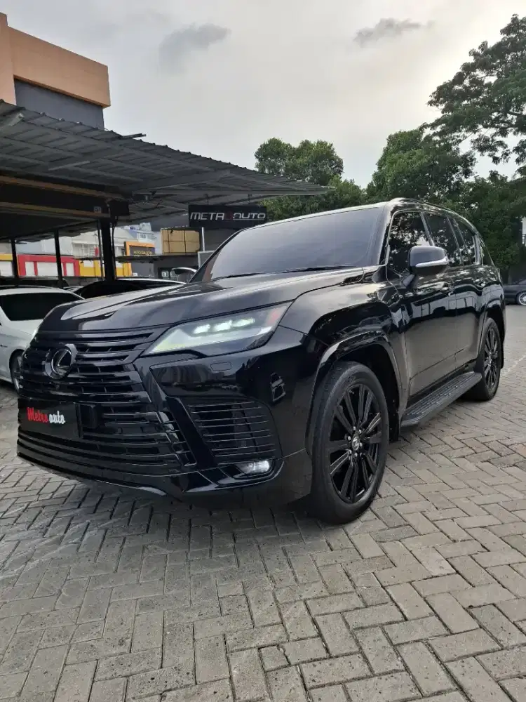 Lexus LX600 2022 7seat termurah