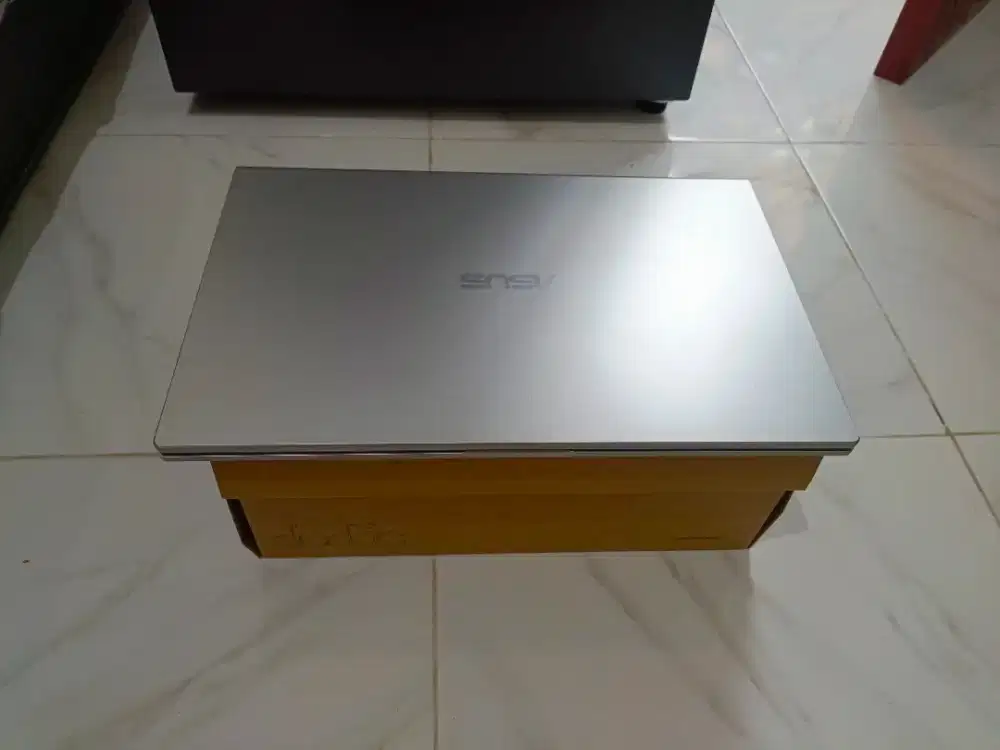 ASUS VivoBook Core i3 Mulus (NEGO)