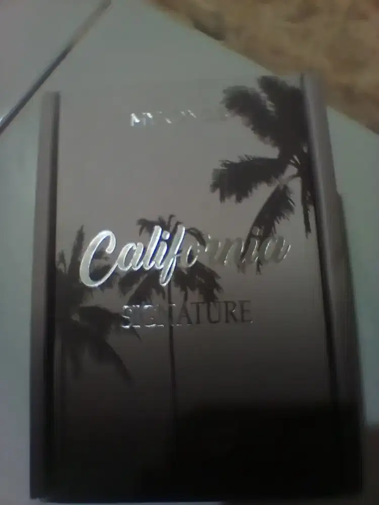 MYKONOS CALIFORNIA SIGNATURE (VARIAN GHOIB)