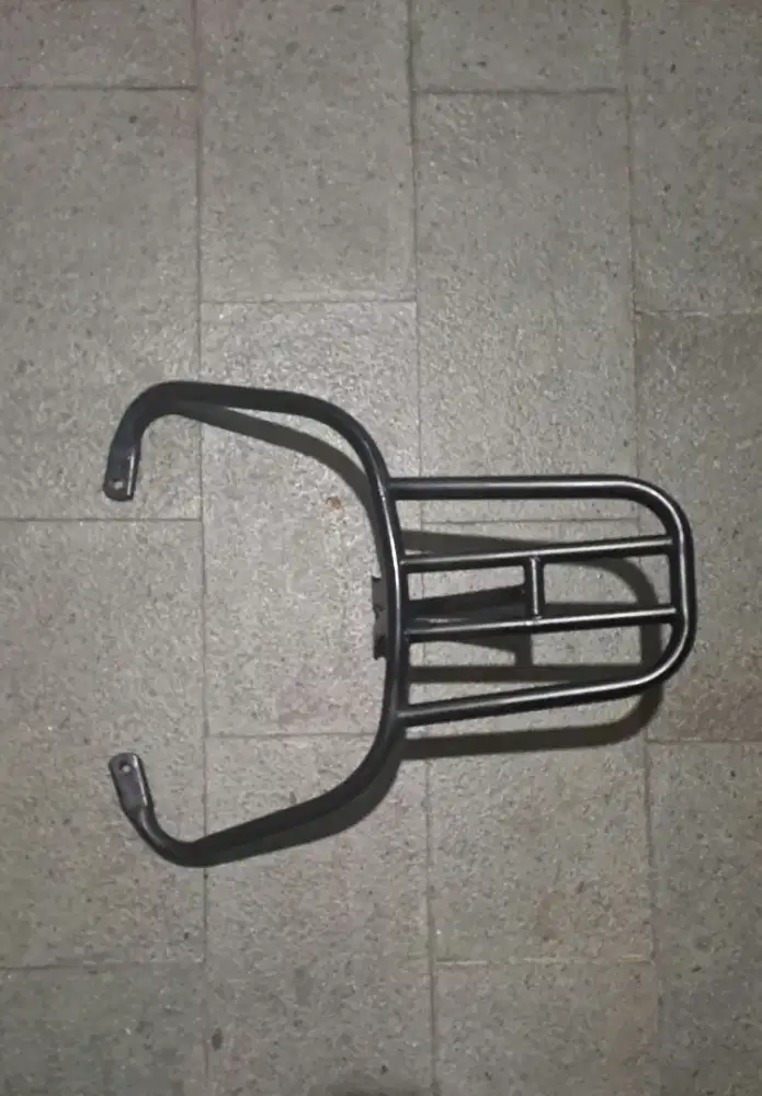 Rak Belakang Vespa