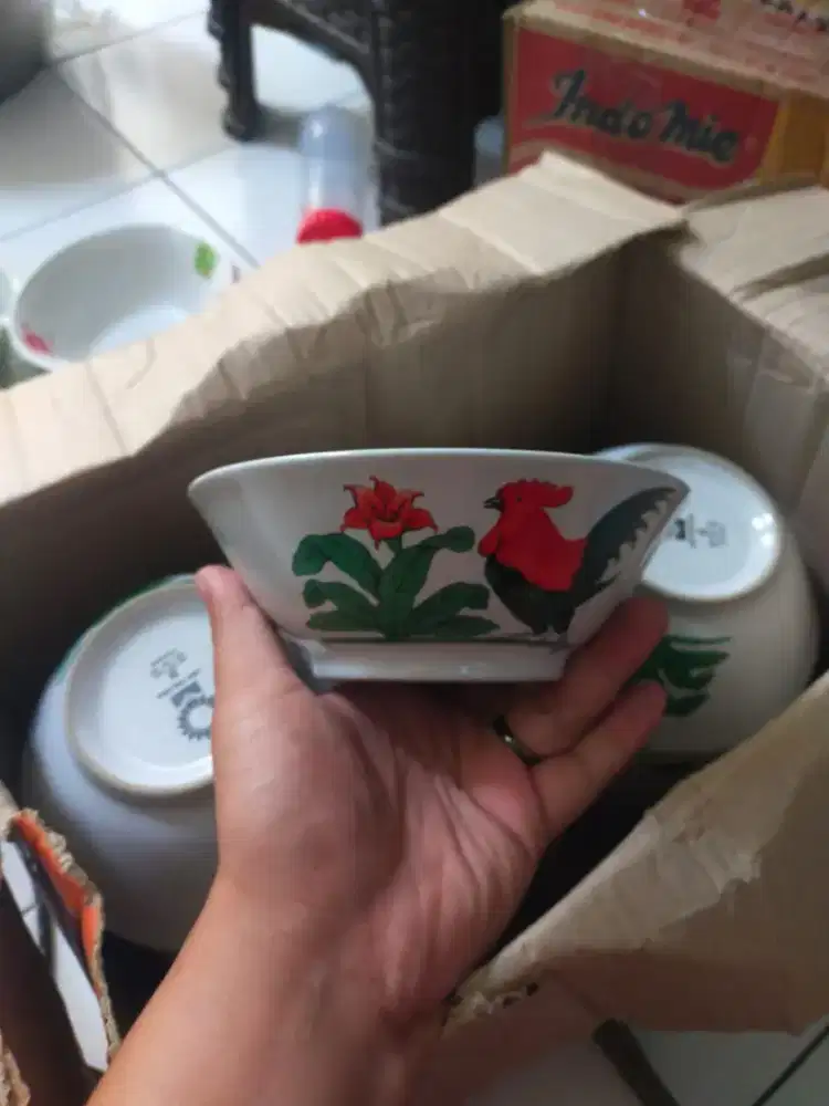 Mangkok ayam jago