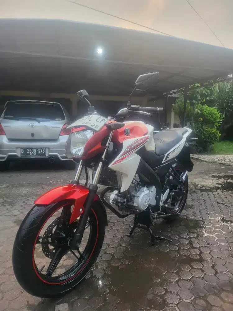 Yamaha Vixion 2013 Putih Merah Full Orisinil Surat Lengkal