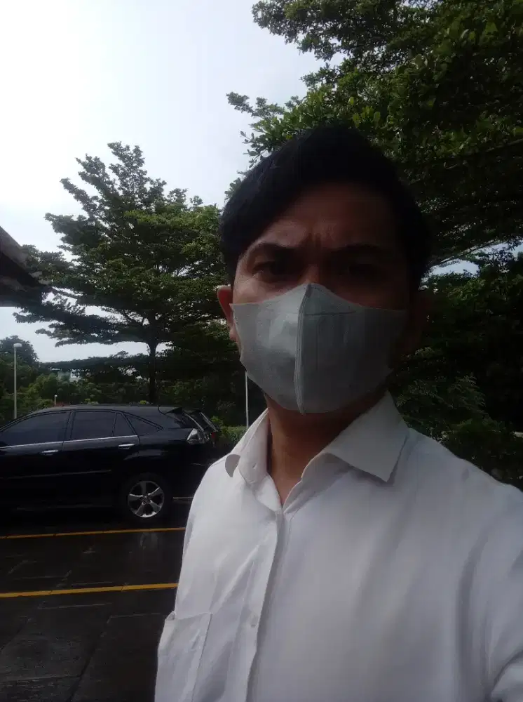 Saya Reiff, saya sedang mencari kerja pribadi/frilence