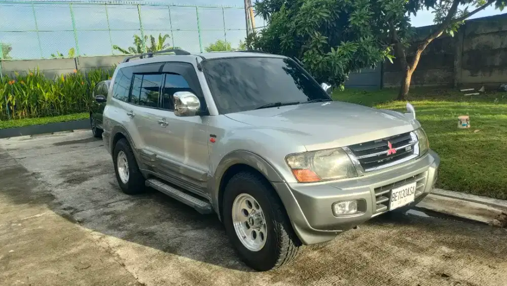 DIJUAL CEPAT PAJERO DID SHOGUN DIESEL 2000