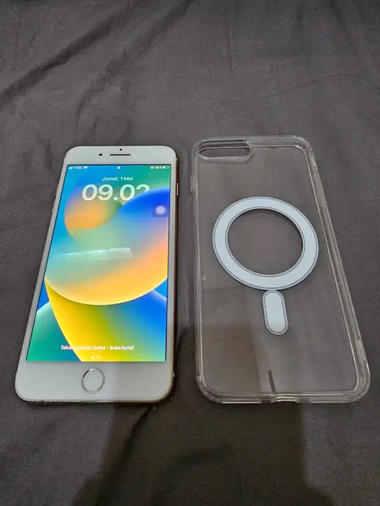 Iphone 8 plus 256gb gold all operator 4G batangan resmi IBOX PA/A