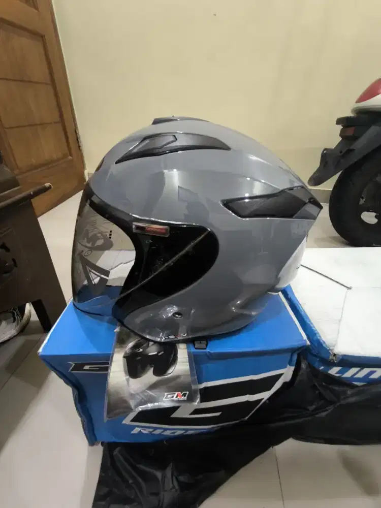 Helm GM King Fighter Ultra