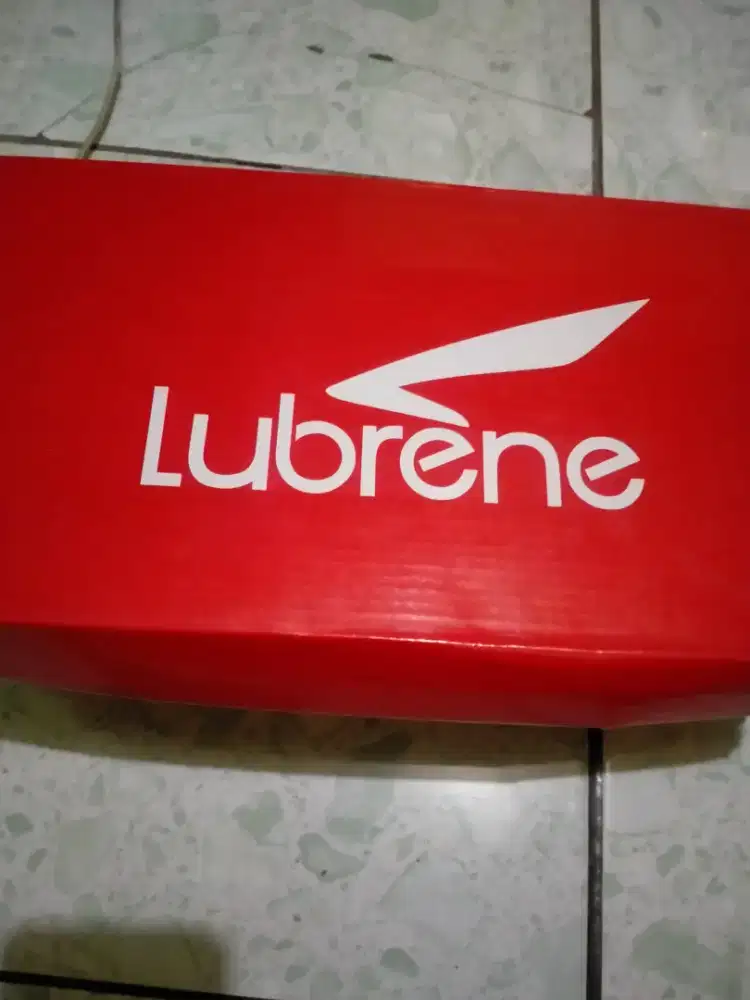 Merk LUBRENE ukuran 42.jual cepat