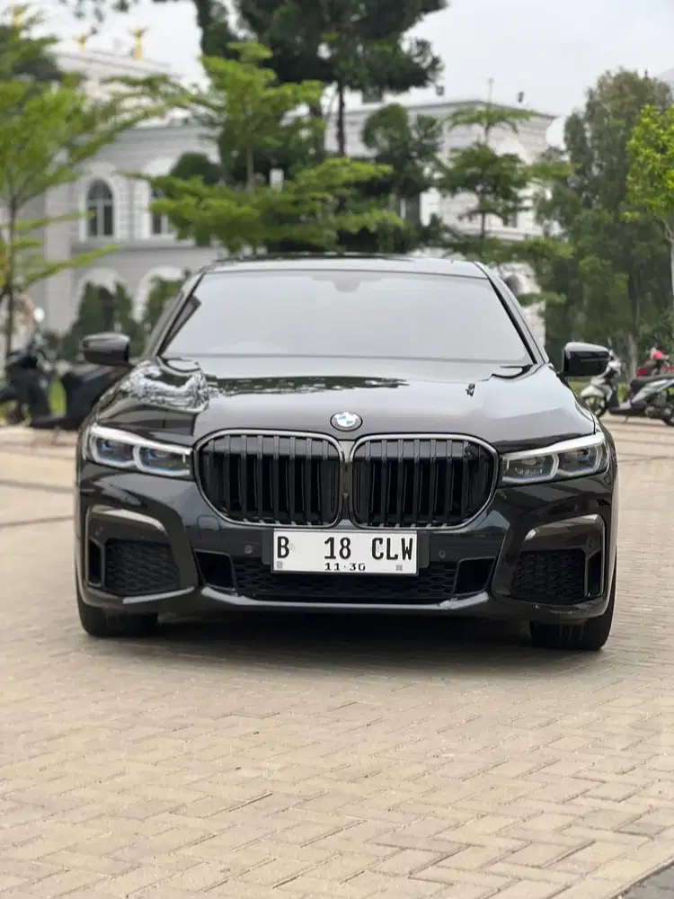 BMW 730i M SPORT 2.0 AT 2020 (NIK 2019) SUPER LOW KM