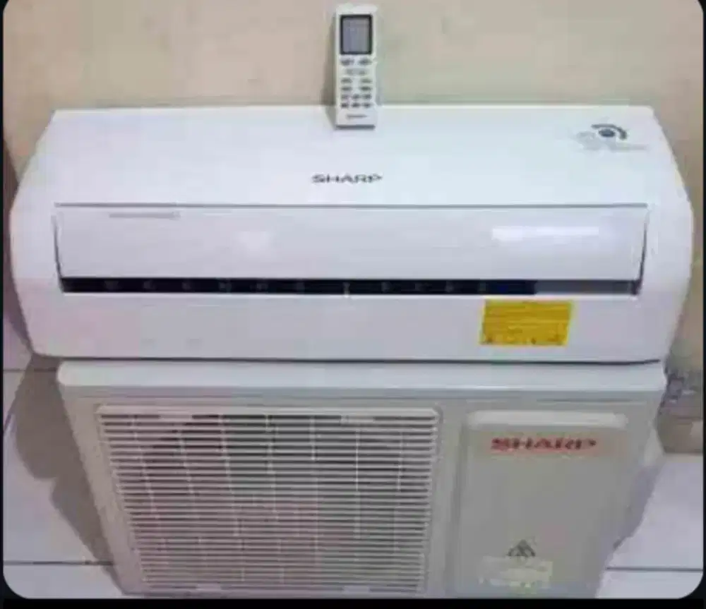 Jual ac Sharp1 pk R 32 lowwat 700 watt kondisi 95% ori semu