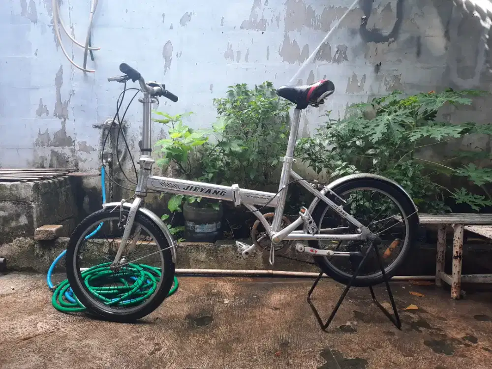 Sepeda lipat frame alloy ring20