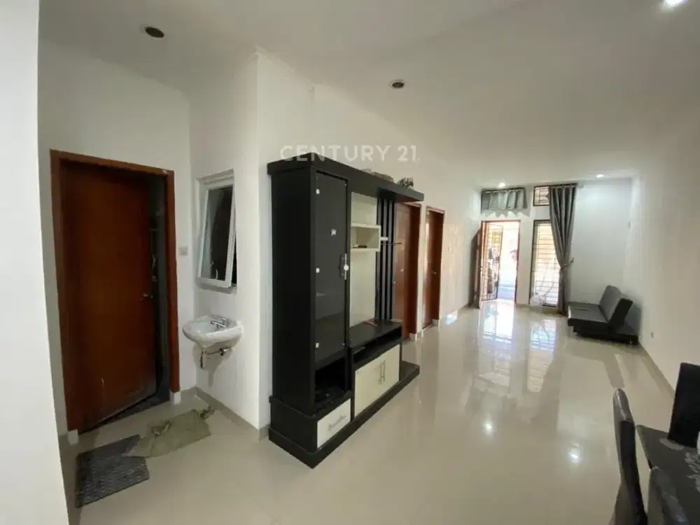Rumah Minimalis Terawat Di Perumahan Tirta Asri Residence