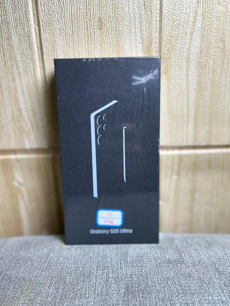 New Samsung S25 ultra 12/256
