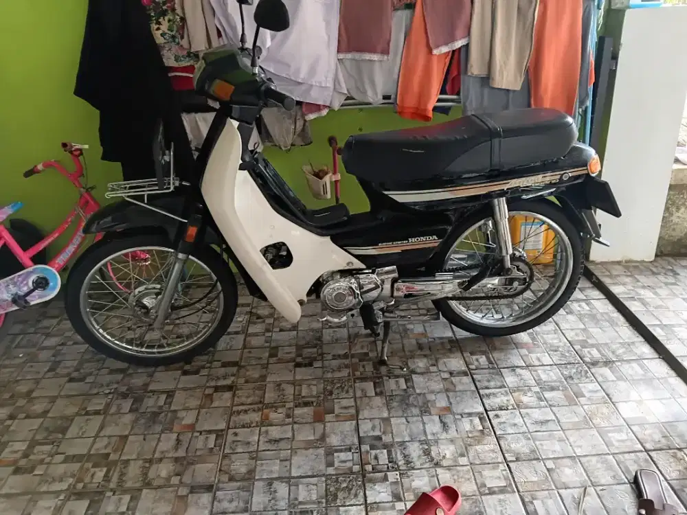Honda astrea grand 1996