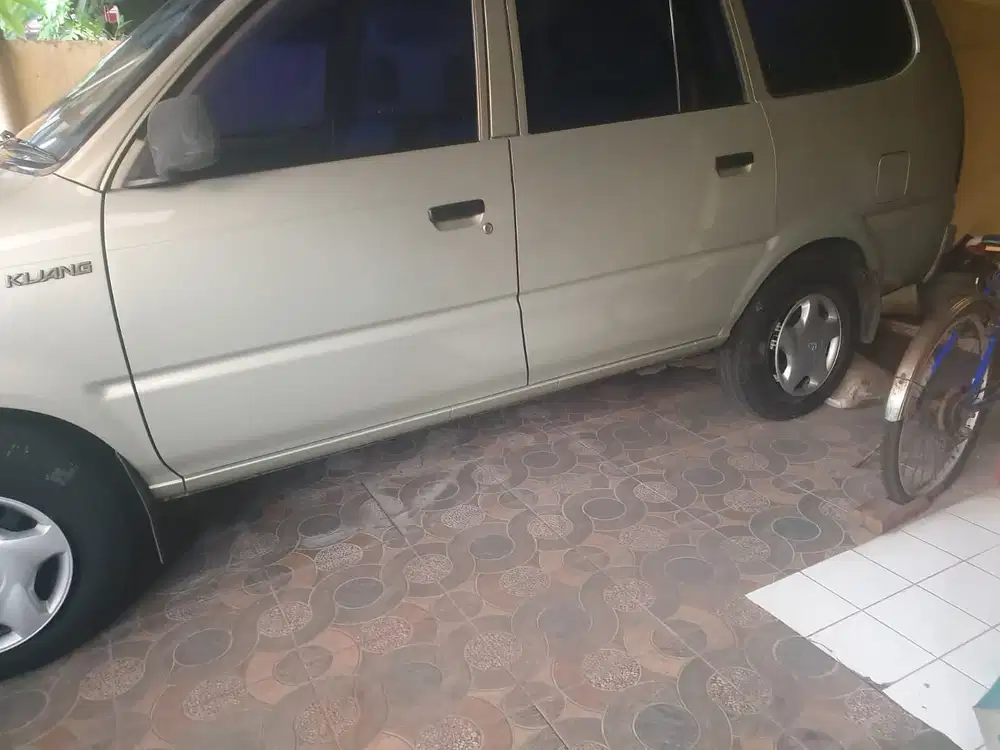 Toyota Kijang 1999 Bensin