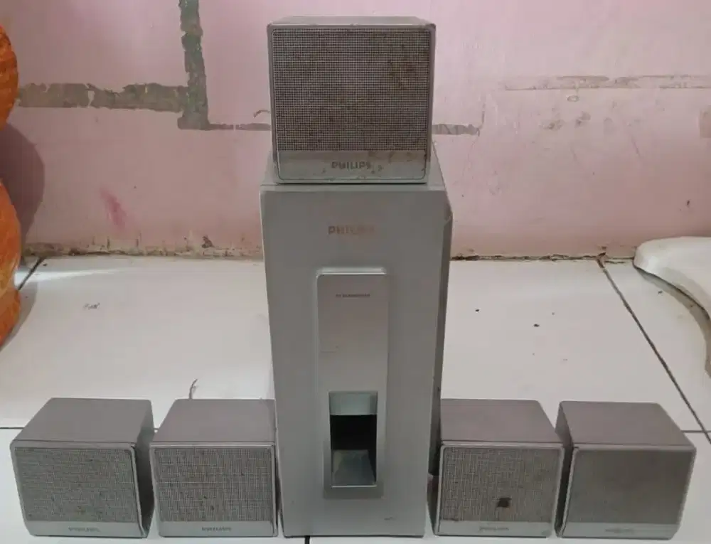 Speaker home theater philips