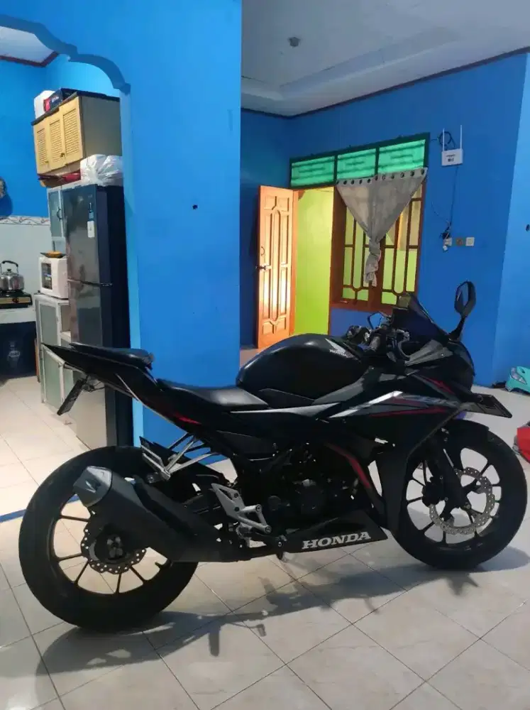 CBR 150r 2020 ABS Likenewww