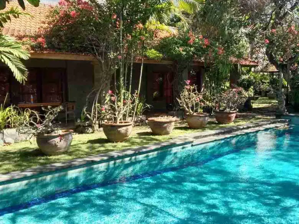tanah bonus bangunan lokasi premium beach side jalan Tirta nadi sanur bali