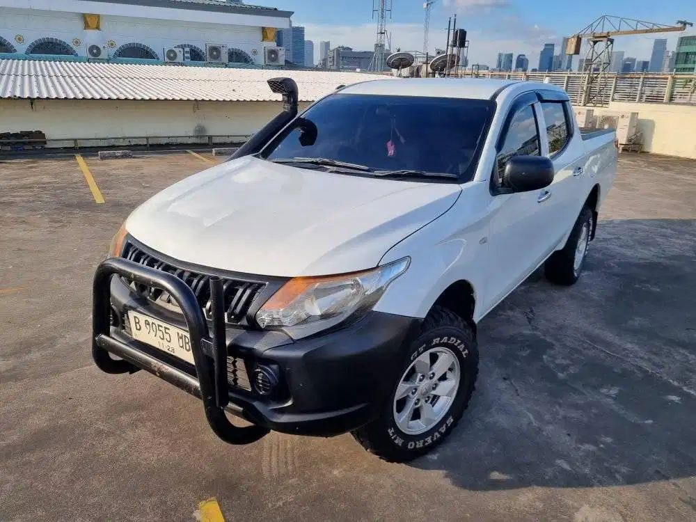 Mitsubishi New Strada Triton Diesel type 2.5 HDX manual th 2019/2018