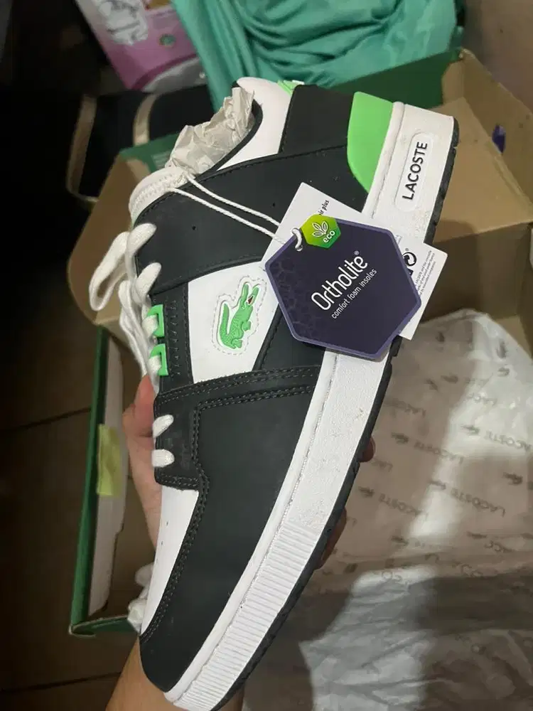 Lacoste court 43