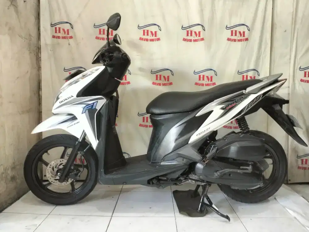 VARIO 125 Tipe ISS, Pajak BARU, Super ISTIMEWA,Mulus, Mesin Alus