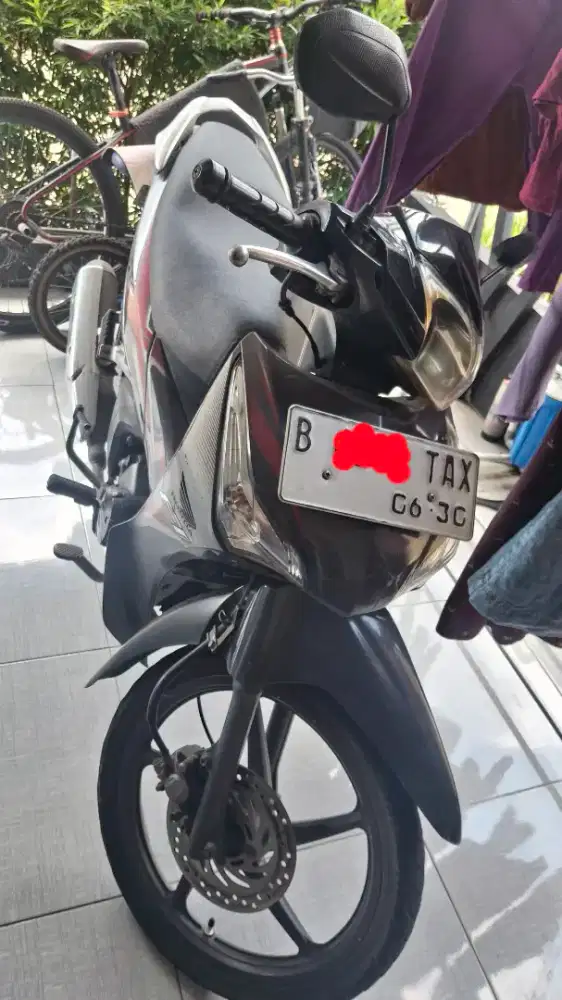 Aupra x 125 Helm In