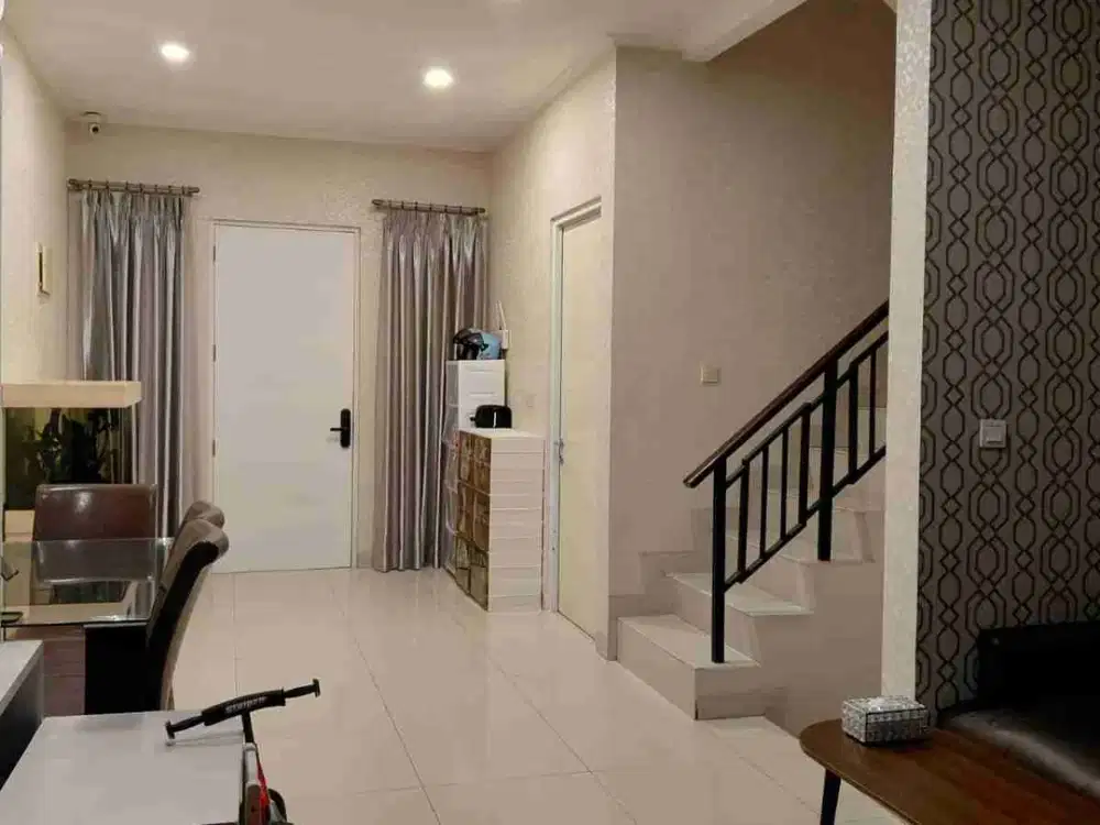 Dijual Rumah Semi Furnish Green Lake City