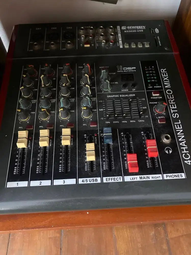 Gewissen MX502D-USB 4-channel stereo mixer
