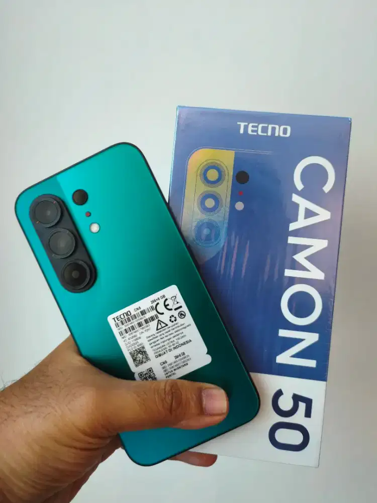 Tecno Camon 50 8/256GB green semingguan pake