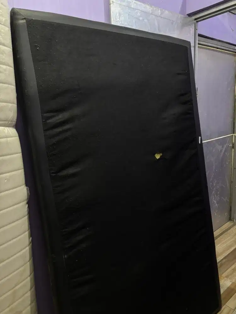Kasur ukuran 200 cm x 120 cm