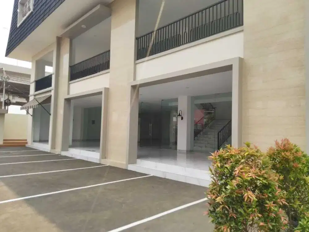 Dijual Ruko cocok untuk Kantor di Jl. Raya Kalimalang Jakarta Timur