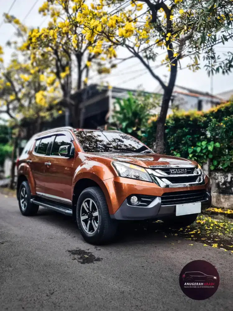 Isuzu MU-X matik diesel 2014 full original istimewa DP 30 jt
