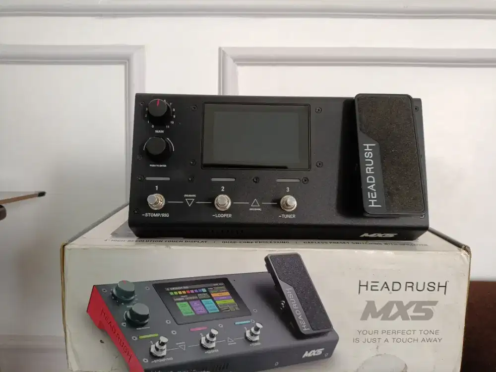 Multi-Effect Headrush MX5