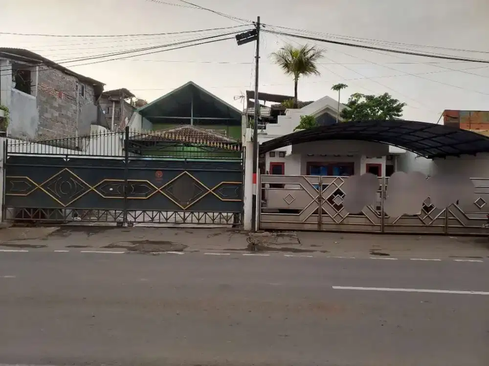 Dijual Rumah Gandeng di Pinggir Jalan Raya Pulo Gebang Cakung