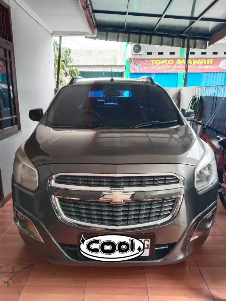 Jual Chevrolet spin 2013 matic
