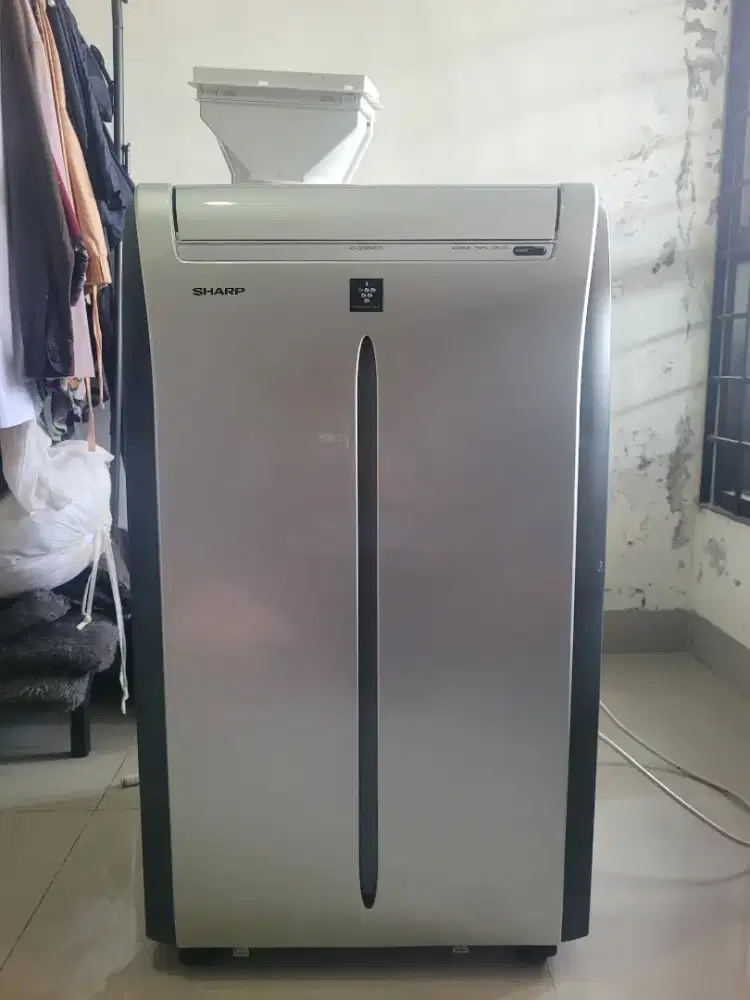 AC portable sharp 1PK