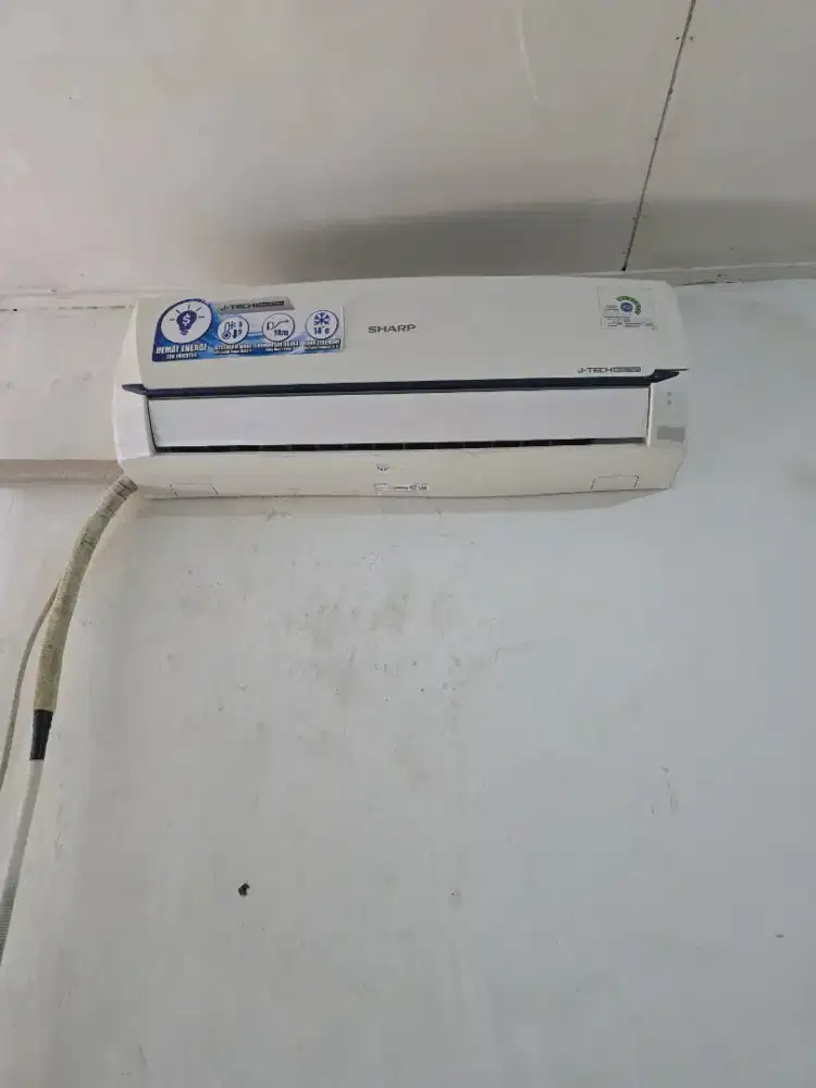 ac sharp inverter 1/2 pk