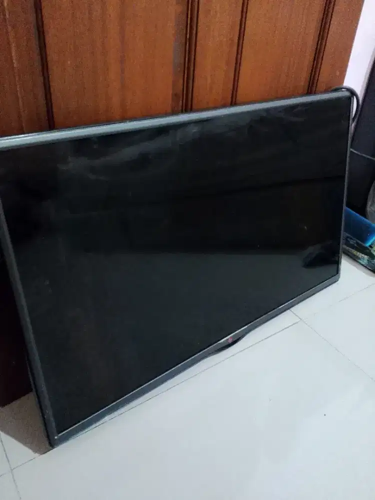 TV Merk LG 32 inch