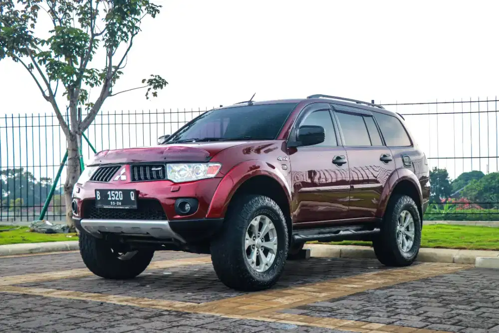 Jual sanrai pajero sport 2.5 exceed 4x4