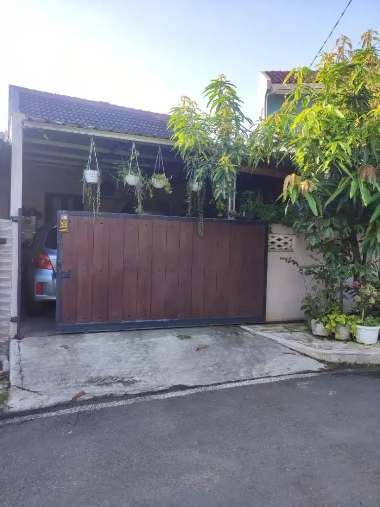 Dijual rumah tinggal
