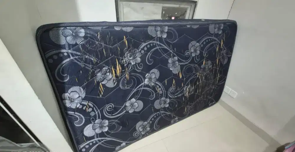 Bismillah Dijual Cepat Kasur Springbad Ukuran 120 x 200 Masih layak
