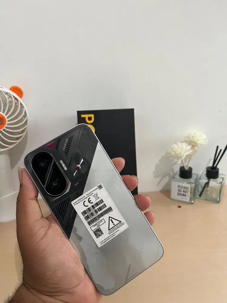 Poco F7 12/512 5G NFC Fulset