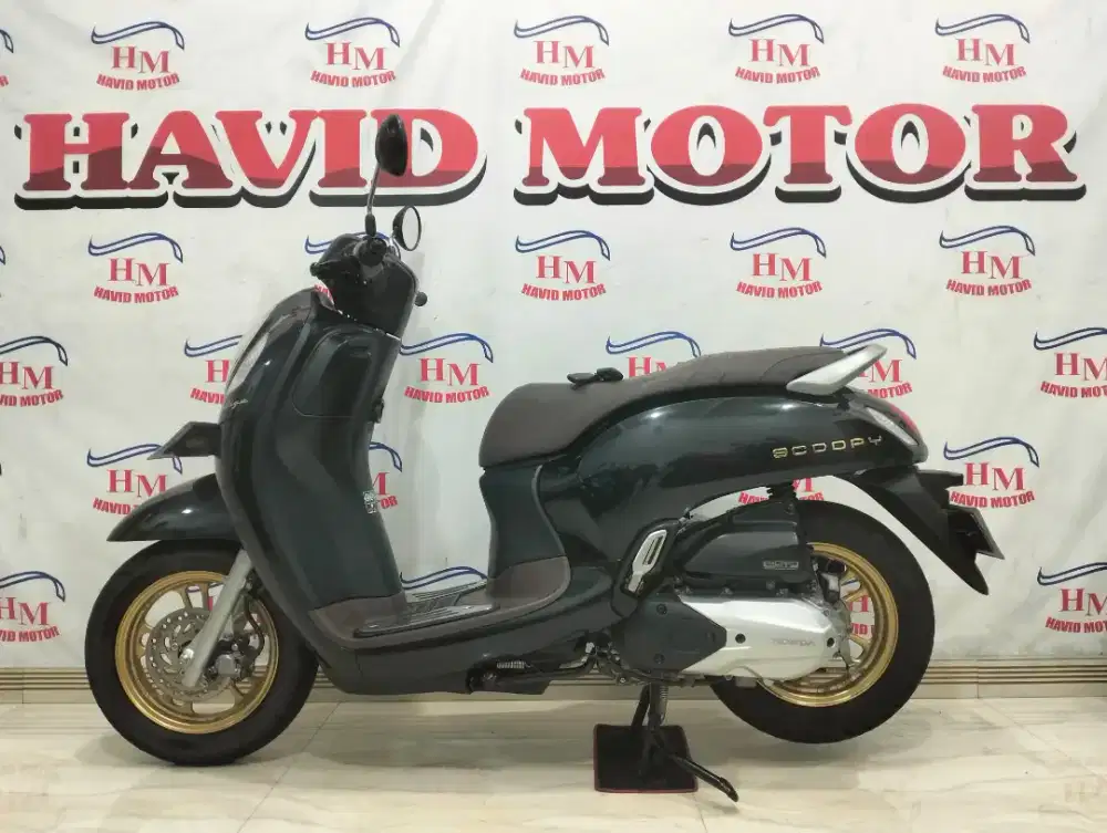 SCOOPY Prestige, KM 17 Ribu, Plat Baru, Ban Tebal, Super ISTIMEWA