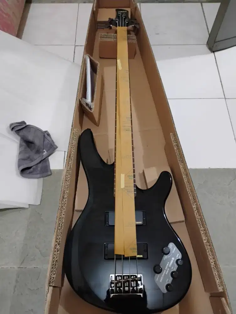 Yamaha TRB 1004j