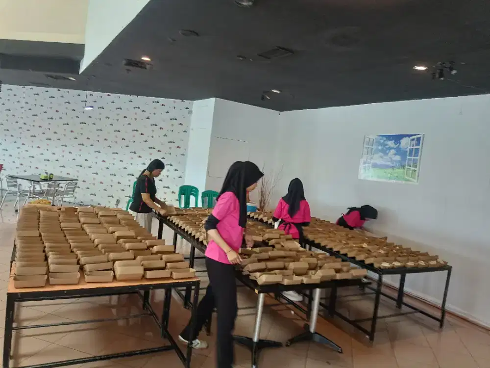 Dicari karyawan untuk warung ayam geprek