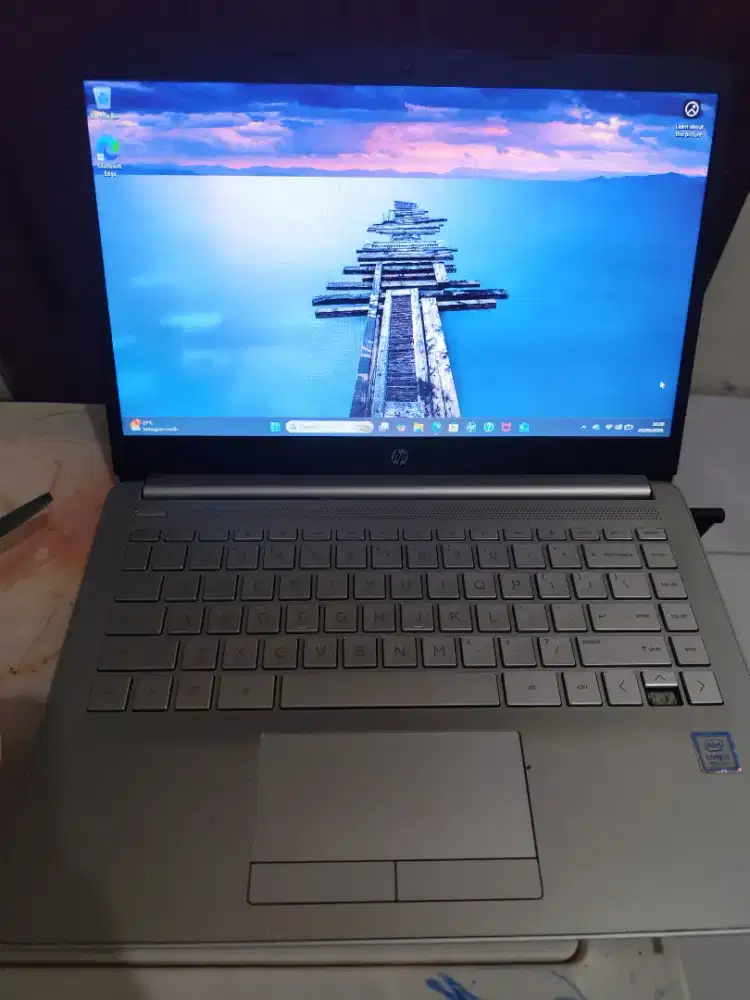 Laptop HP minus batre